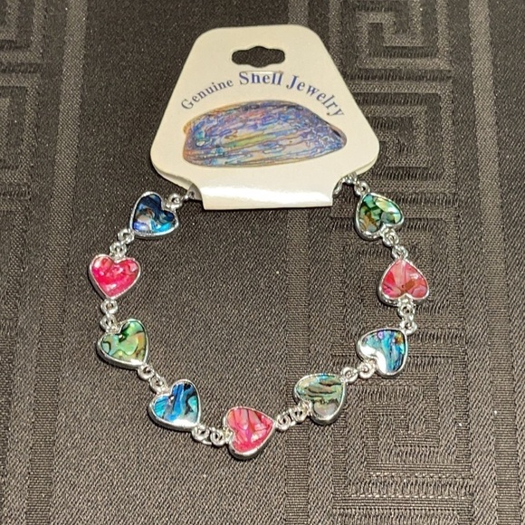 👋 3/$15 NATURAL SHELL HEART BRACELET - Picture 2 of 8